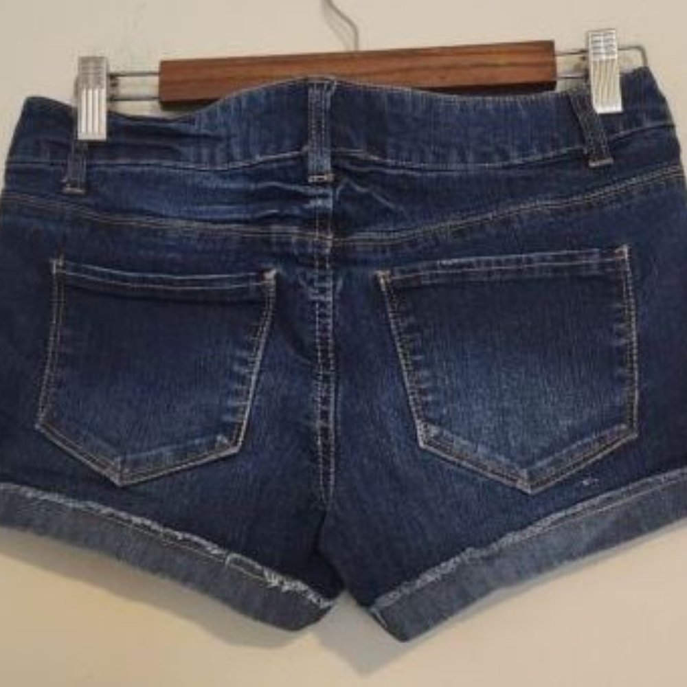 Mid Rise Roll Cuff Shorts - Picture 2 of 2